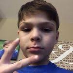 Everett Kahn's Instagram, Twitter & Facebook