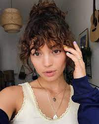 Pin By Linnea Eketra On H A I R S T Y L E S Short Curly Hair Curly Hair Styles Naturally Hair Styles
