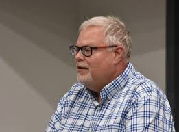 Ian Morse's Instagram, Twitter & Facebook