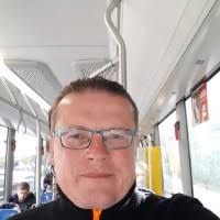 40+ perfiles de «Freitag»