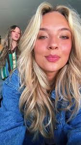 Addison Hess's Instagram, Twitter & Facebook