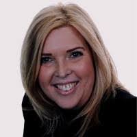 Carol Greaves's Instagram, Twitter & Facebook