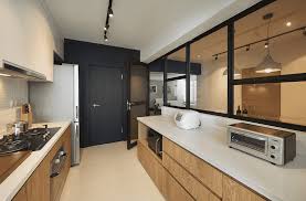 And, even a totally fitted kitchen can have freestanding elements, such as open shelves. 5 Stunning Home Kitchen Designs For Homeowners In Sg