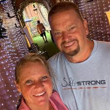 What are good hair salons in the Fort Myers area?