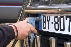 In unserer aufstellung finden sie sämtliche kfz kennzeichen in deutschland alphabetisch sortiert, von a wie augsburg bis z wie zwickau. Nummernschild Verloren Oder Geklaut Was Tun Mobiliter Eu