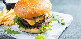2 burger brötchen oder laugenweckerl halbieren und schnittflächen toasten. Bbq Burger Rezept