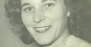 Robin Doran's Instagram, Twitter & Facebook