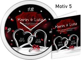 Du suchst ein besonderes geschenk zum 20. 40 Hochzeitstag Weisse Rubin Hochzeitsuhr Mit Motiv Und Namen