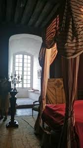 Pin By Carmen Vernetta De Los Santos On Christmas Carol Beauty Bedrooms Royal Bedroom Alcove Bed