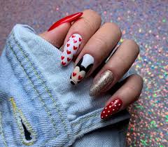 55 Charming Valentine S Day Nail Art Designs For Creative Juice I create these gorgeous valentine's day inspired baby blue nails using valentino.