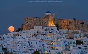 Situated near the beach, this aparthotel is 0.6 mi (0.9 km) from livadi beach.…situated near the. Astypalaia S Chora Now There Are No Words To Describe This Unique View Astypalaia Castle Fullmoon Venice Italy Travel Greece Islands Greece Travel