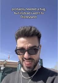 Alex Manta (@alex_mantaa)