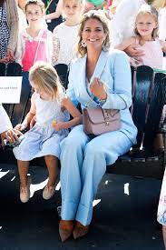 Princess madeleine of sweden, duchess of hälsingland and gästrikland (madeleine thérèse amelie josephine; Fashion Looks Der Style Von Prinzessin Madeleine Gala De