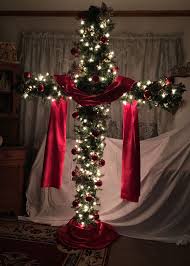 Christmas Tree Cross Christmas Tree Themes Cross Christmas Tree Creative Christmas Trees