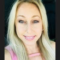 Donna Steadman's Instagram, Twitter & Facebook