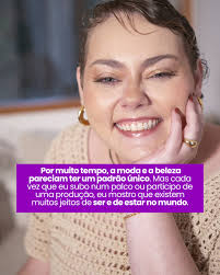 Estilo não tem a ver com padrões, mas com autenticidade. Hoje é sábado, dia  de sair em São Paulo e celebrar o que realmente importa: me sentir bem  comigo mesma. Não importa