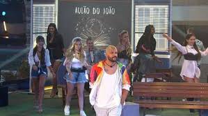 Internautas questionam o motivo pelo qual participante foi eliminado em uma berlinda ao lado de arthur e pocah. Bbb 21 Festa Do Lider Joao Luiz Tem Sala De Aula Muito Funk E Romance