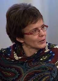 Elena cattaneo was born on october 22, 1962 in milan, lombardy, italy. File Elena Cattaneo Crop Jpg Wikimedia Commons