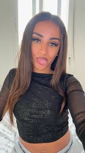 👤Emma ❤️ t'a demandé 18 fois de suite en ami !! ❤️ J'aime pour accepter  l'invitation ‎