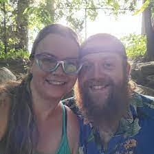 Robin Oestreich's Instagram, Twitter & Facebook