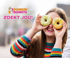 Serena Busby's Instagram, Twitter & Facebook