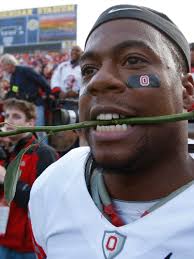 Jim Tressel finally gets to smell roses as Ohio State's head coach
