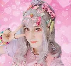 Katie Oberer's Instagram, Twitter & Facebook