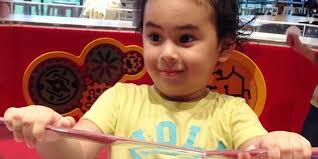 Umur 3 Tahun, Anak Thalita Latief Makin Unyu & Murah Senyum