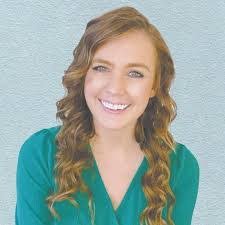 Kimberly Carrigan's Instagram, Twitter & Facebook