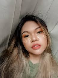 Cindy Gunawan's Instagram, Twitter & Facebook