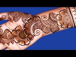 One of the popular designs in gol tikka mehndi designs is the one that forms the pattern of a flower. Learn Stylish Arabic Henna Mehndi In 10 Minutes How To Apply Arabic Mehendi Like A Professional Youtube Mehndi Designs Mehndi Designs For Hands Mehndi
