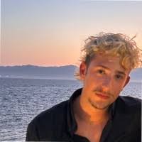 32700+ profils pour “Max -go”