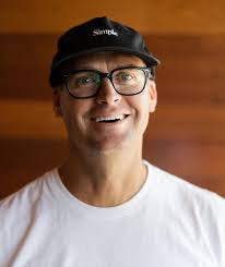 Jeff Hurley's Instagram, Twitter & Facebook