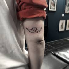 Check spelling or type a new query. Twitter à¤ªà¤° Emerald Tattoo Company Uk Another Small And Simple One By Rebeccy Tattoos For Cerys Emeraldtattoocompany Emeraldtattoo Talbotgreen Cardiff Southwales Angeltattoo Angelwingstattoo Angelwings Angel Tattoo Linework