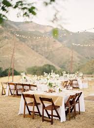 Consulta aquí los precios para decoraciones, arreglos, globos, velas, letras gigantes, luces, cartelería, seating plan, meseros y ambientación de diferentes estilos para bodas y celebraciones. Rustic Wedding Details Outdoor Wedding Dream Wedding Rustic Chic Wedding