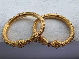 Dari dulu hingga saat ini, gelang emas adalah perhiasan yang paling digemari oleh wanita. Gelang Kaki Tradisional Klasik Women S Fashion Accessories On Carousell