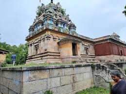 கோட்செங்கட்சோழன் கட்டிய மாடக்கோயில்களில் ஒன்றானதும், தேவாரப் பாடல் பெற்ற  சோழநாட்டு தலங்களில் ஒன்றானதும், திருமகள் செண்பக வனத்தில் ...