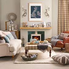 This cute ottoman, for instance, has small shelves adding low sofas, chairs and tables will help add to a more spacious looking room. How To Decorate A Small Living Room In Country Style Decoholic