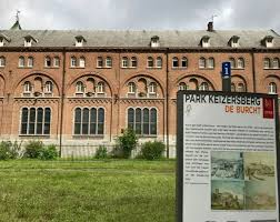 Onder de leuvenaars is deze heuvel echter bekend onder de naam 'boelenberg' of 'borgberch'. Fietsen In Leuven De Abdijenroute Wandernan