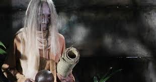 ★ download mp3 nenek si bongkok tiga gratis, ada 20 daftar lagu sia yang bisa anda download. Misteri Di Sebalik Lagu Nenek Nenek Si Bongkok 3 Dan Kaitannya Dengan Saka Nenek Kebayan Sebuah Kisah Renungan