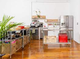 Chef's kitchens in los angeles currently has 3 kitchens available for hourly rental. How Much Does It Cost To Rent A Commercial Kitchen Peerspace