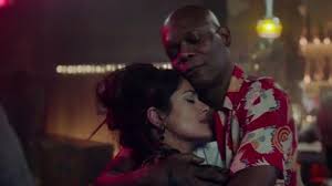 The single most awesome shot i've made in my entire hitman career. The Hawaiian Shirt All Saints Red Darius Kincaid Samuel L Jackson In Hitman Bodyguard Spotern