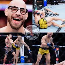 Ryan Spann needed one round to sink the choke!! #ufc #mma #ufc307 #ryanspann