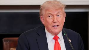 Speaker Robert Rivas: "tinyurl.com/4hdvp85b This is unconstitutional and  vindictive. We're the nation's economic engine and the largest donor state,  and deserve our fair share. I'll use every legal and constitutional tool  available