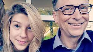 Phoebe adele gates is a popular celebrity kid who is best known as the youngest daughter of the world's second billionaire, bill gates. Wxho6mzm8qcf3m