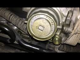 If you want to search toyota land cruiser engine oil capacity and engine types then you are at the right way here i will give you in this article information regarding 100 series landcruiser oil change you can you can also see here 2000 land cruiser oil capacity and best oil for 100 series landcruiser. Toyota Land Cruiser 200 Series Engine Oil Change Youtube