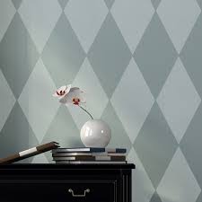 Uno stencil per parete decorativo e originale, tanto più bello per il fatto che lo avrete realizzato con sempre per risultare più originali e fantasiosi, si può scegliere di realizzare degli stencil per pareti. Stencil Per Pareti