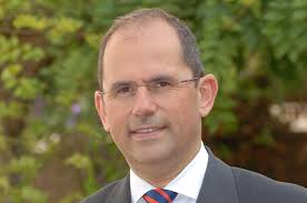 Philippe Laurent : « Les maires vont être contraints de limiter certains  services »