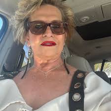 Me, my sister and brother lost a great man 3 weeks ago.... miss you daddy