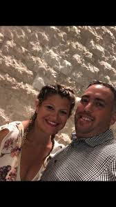 If a woman mentions her boyfriend/husband multiple times, it could mean a number of things, including: 6 Types Of People You Meet On Erasmus Esnblog